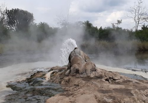 sempaya hotsprings