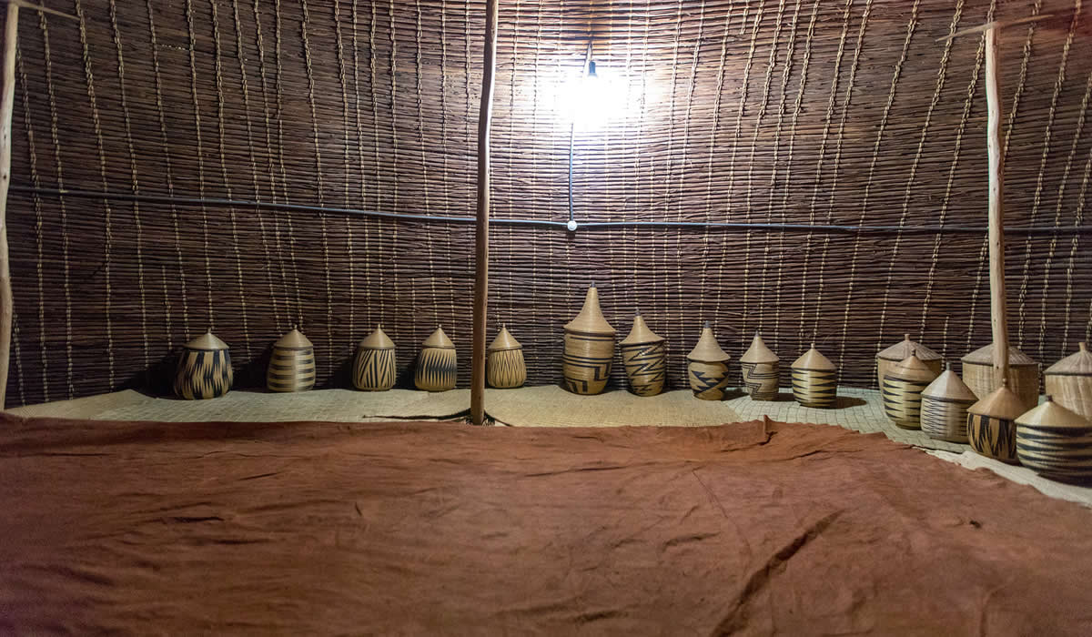 Rwanda culture items